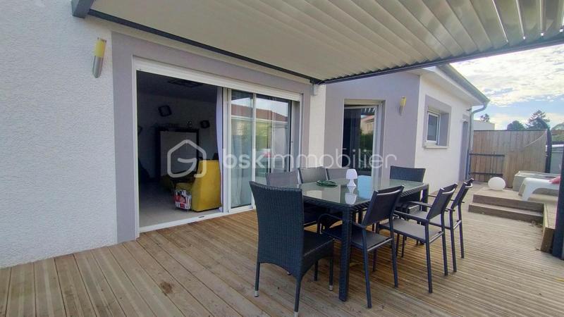 Maison - 104 m² - 5 pièces