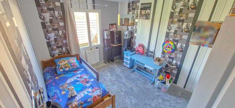 Maison - 95 m² - 5 pièces