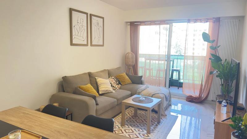 Appartement - 50 m² - 2 pièces