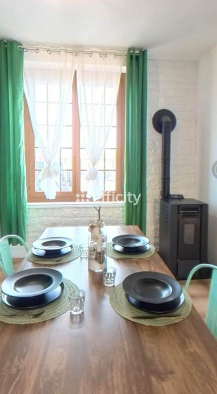 Maison - 102 m² - 5 pièces