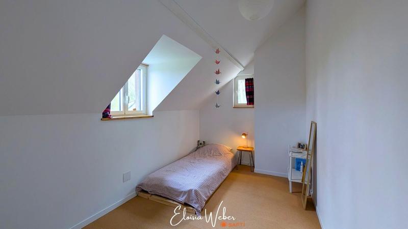 Maison - 147 m² - 6 pièces