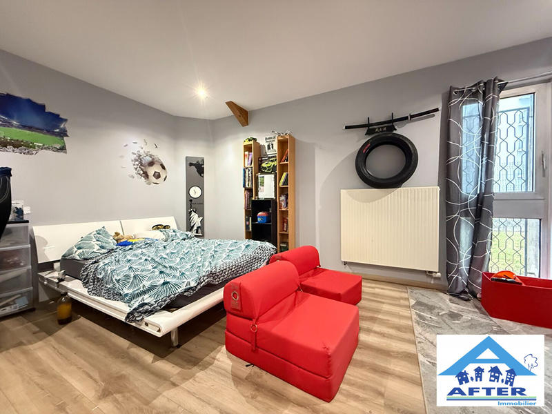 Maison - 284 m² - 7 pièces