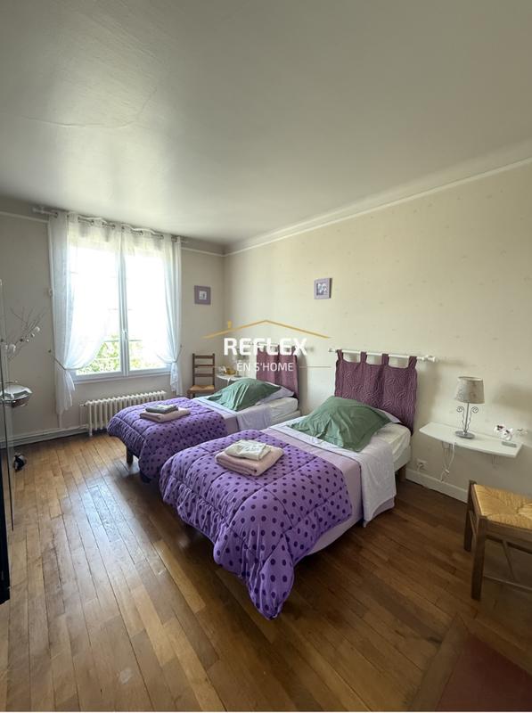 Propriété - 310 m² - 30 pièces