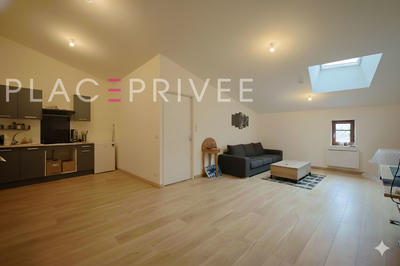 Immeuble - 256 m² - 10 pièces
