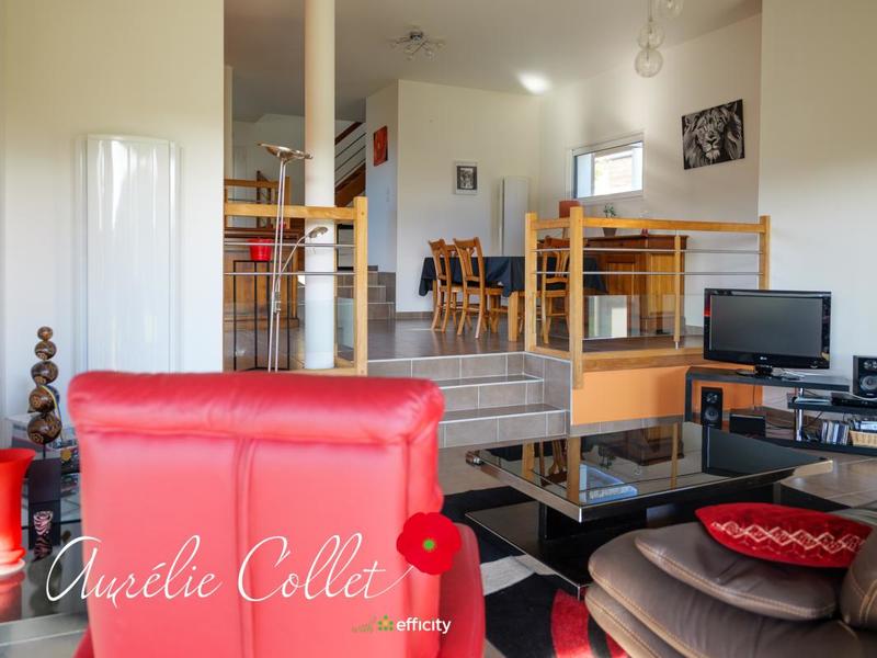 Maison - 112 m² - 5 pièces