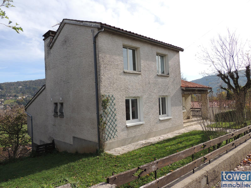Maison - 141 m² - 5 pièces
