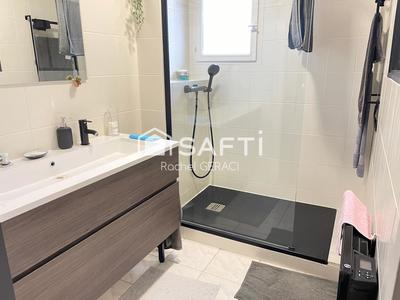 Duplex - 94 m² - 5 pièces