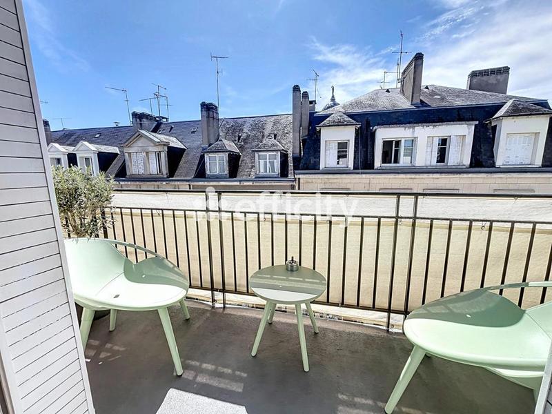 Appartement - 109 m² - 5 pièces