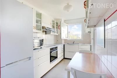 Appartement ancien - 114 m² - 5 pièces