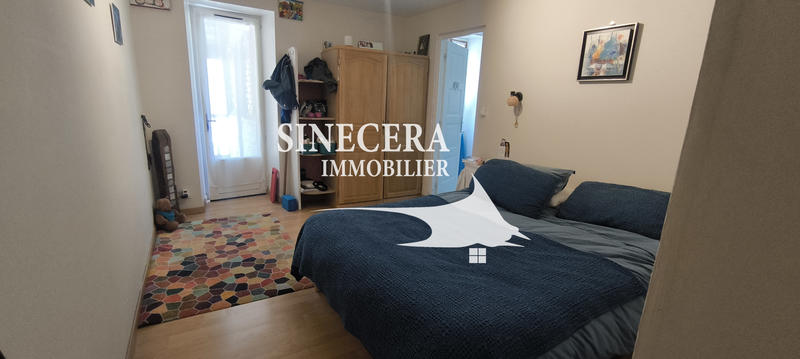 Maison de village - 350 m² - 17 pièces