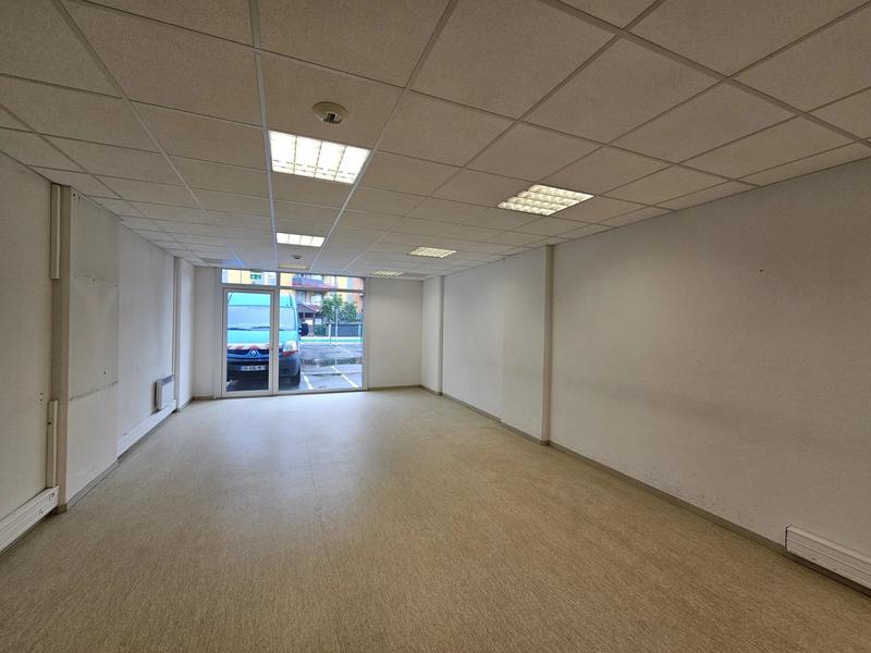 Bureau - 478 m² - 8 pièces