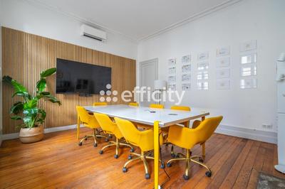 Bureau - 85 m² - 3 pièces