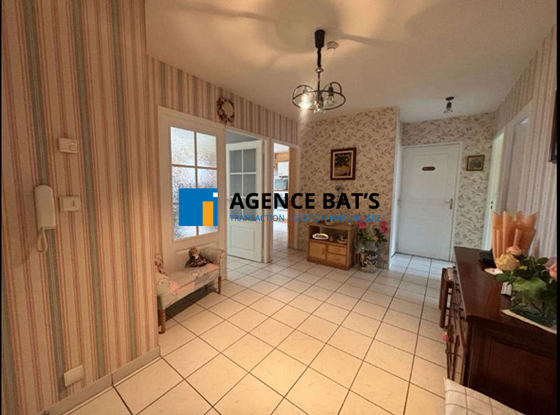 Appartement - 85 m² - 4 pièces