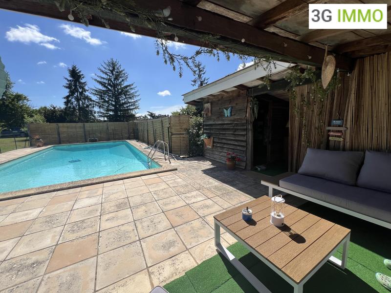 Maison - 158 m² - 6 pièces