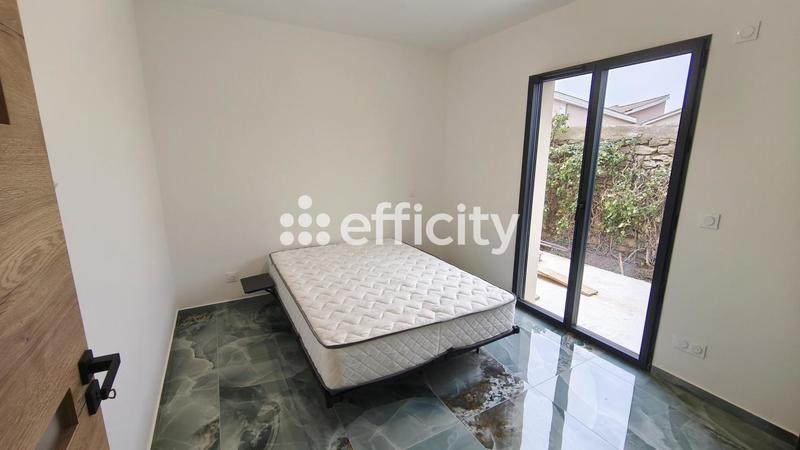 Villa - 95 m² - 4 pièces