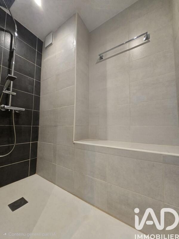 Appartement - 81 m² - 4 pièces