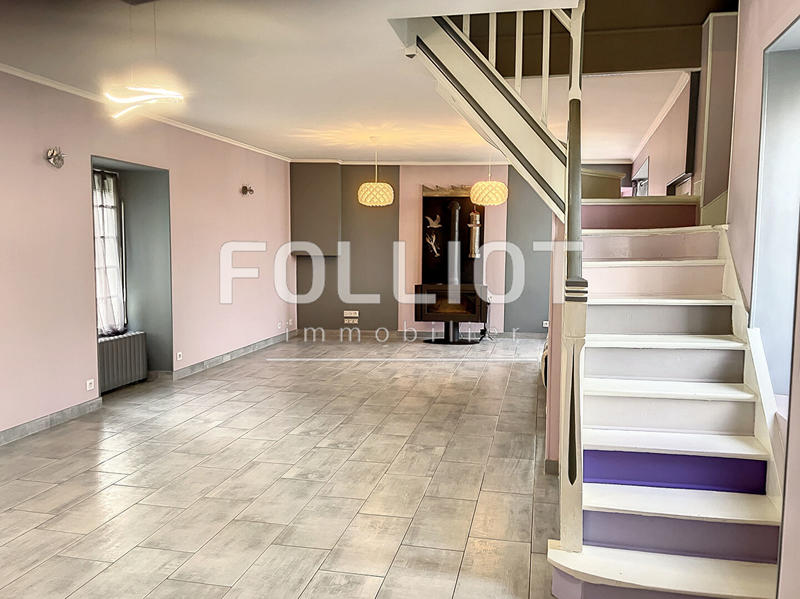 Maison - 170 m² - 7 pièces