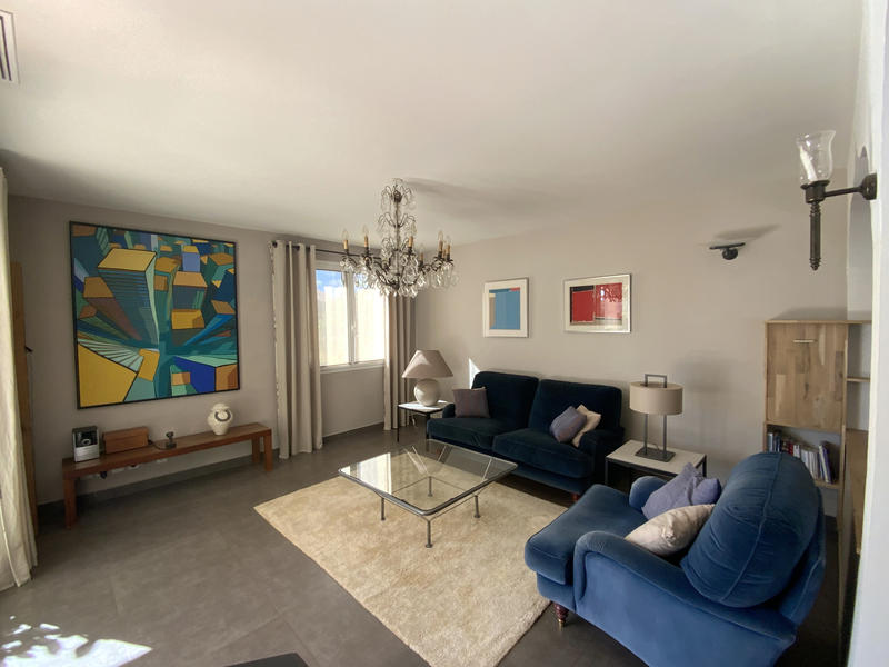 Maison - 143 m² - 7 pièces