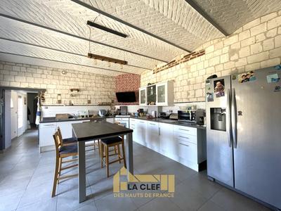Corps de ferme - 227 m² - 7 pièces