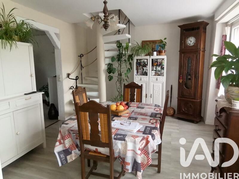 Maison - 120 m² - 6 pièces