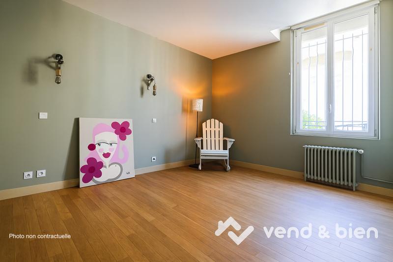 Appartement - 120 m² - 5 pièces