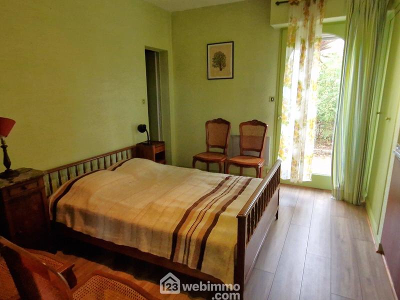 Maison - 215 m² - 6 pièces