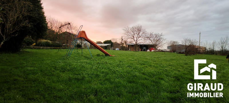 Maison ancienne - 271 m² - 10 pièces