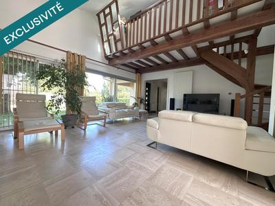 Maison - 166 m² - 6 pièces
