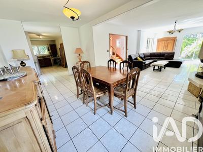Maison - 148 m² - 6 pièces
