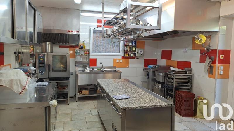 Maison - 391 m² - 15 pièces