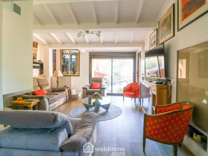 Maison - 141 m² - 5 pièces