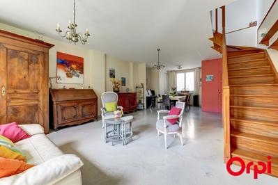 Maison - 173 m² - 7 pièces