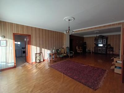 Maison - 175 m² - 6 pièces