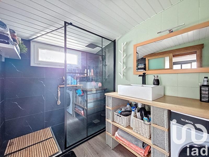 Maison - 95 m² - 4 pièces