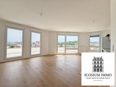 Appartement - 80 m² - 4 pièces