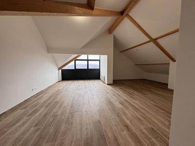 Appartement - 98 m² - 4 pièces