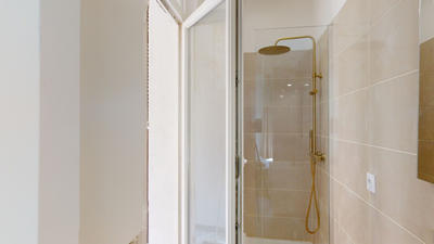 Appartement - 70 m² - 4 pièces