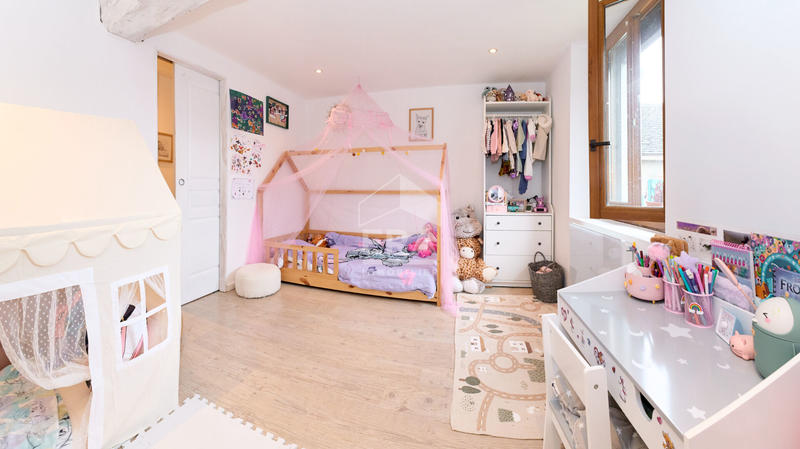 Maison - 130 m² - 5 pièces