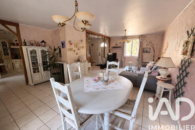 Maison - 144 m² - 7 pièces