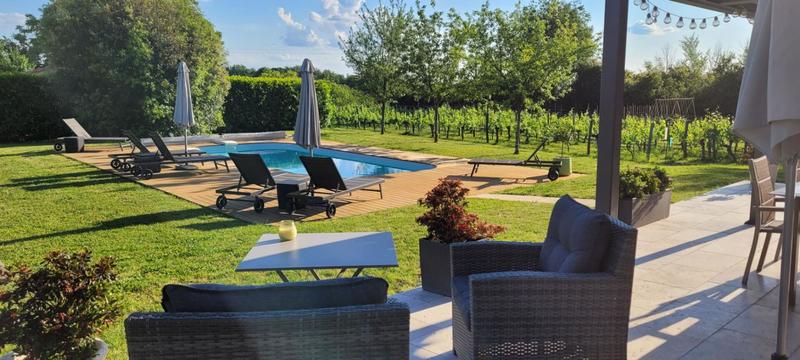 Maison - 420 m² - 10 pièces