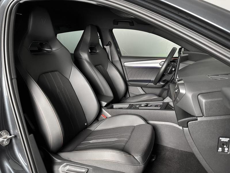 Cupra Leon Vz 245ch Dsg E-Hybride Rechargeable (1.4 Tsi 150ch ) Ja19p Digital Cockpit Baquets Regul