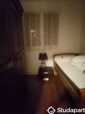 Chambre - 11 m² - 1 pièce