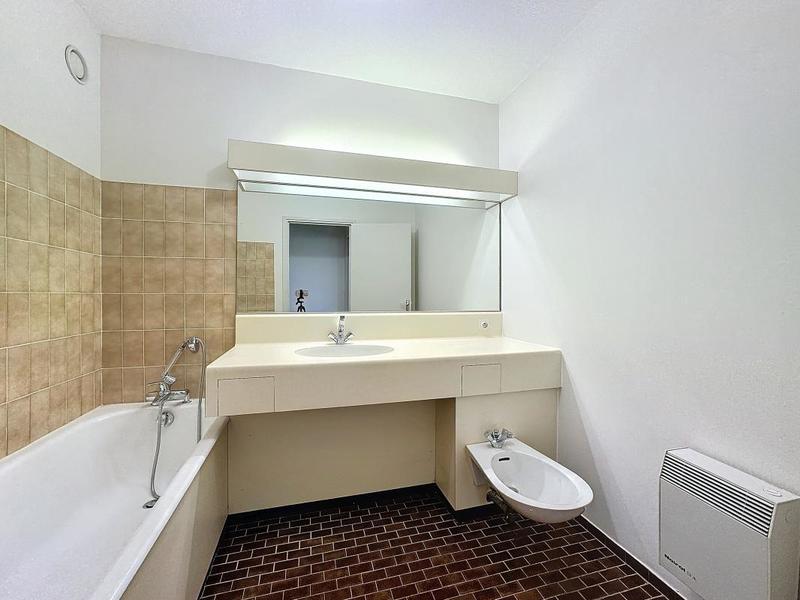 Appartement - 93 m² - 3 pièces