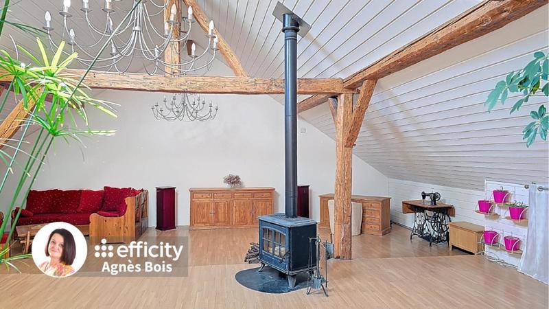 Maison - 297 m² - 7 pièces