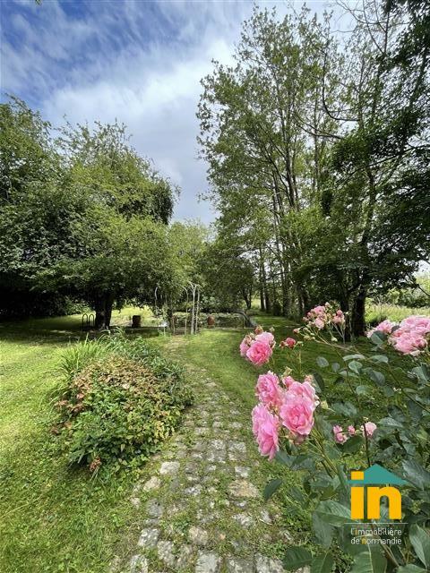 Maison de ville - 144 m² - 5 pièces