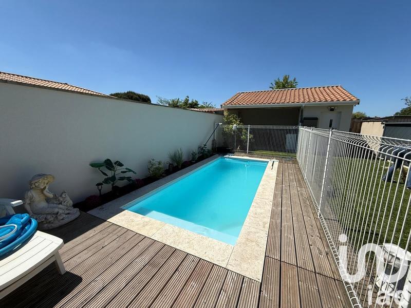 Maison - 90 m² - 4 pièces