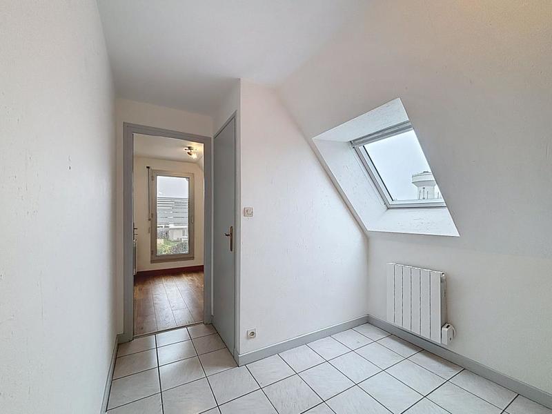 Maison - 111 m² - 6 pièces