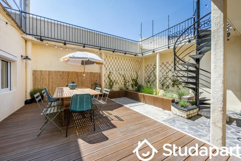 Chambre - 15 m² - 1 pièce