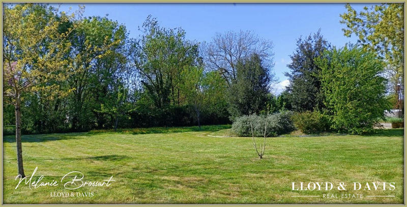 Maison - 523 m² - 15 pièces