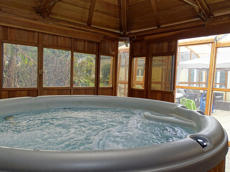 Maison - 175 m² - 10 pièces